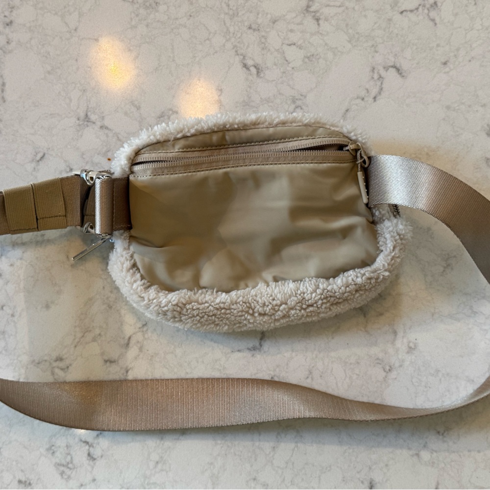 lululemon Cream Fleece Sherpa Belt Bag - Picture 7 of 7